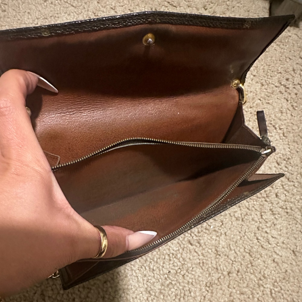 Louis Vuitton Vintage Wallet. #851 - Picture 5 of 13